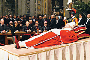   Muere Juan Pablo II